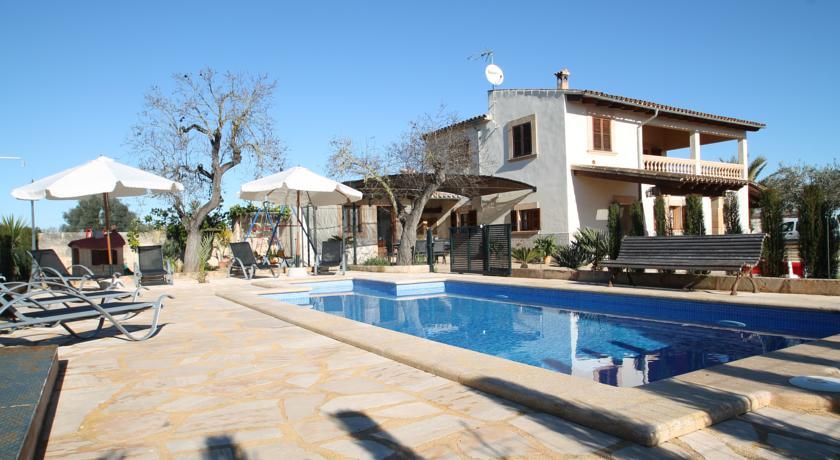 Отель Finca Dalt Porreres