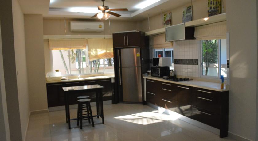Вилла Deluxe Villa Gated Village South Pattaya