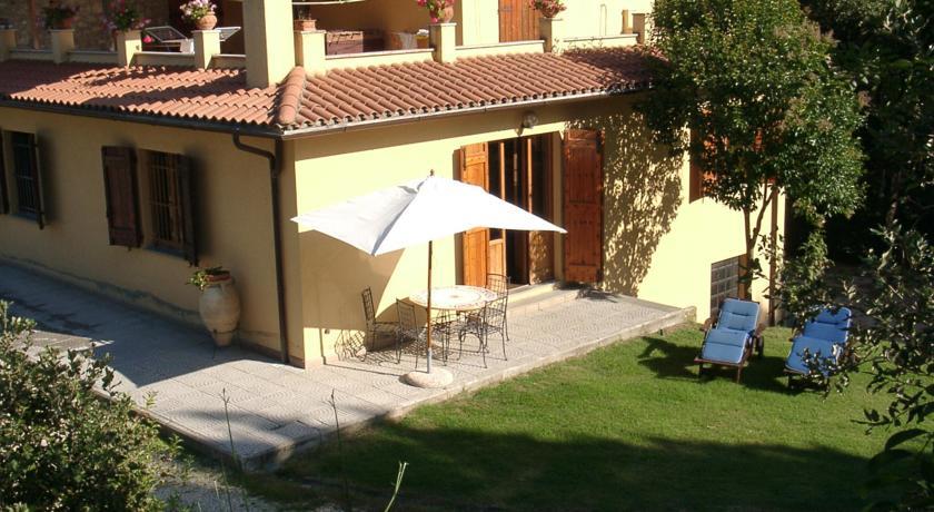 Апартаменты Podere I Pini 2