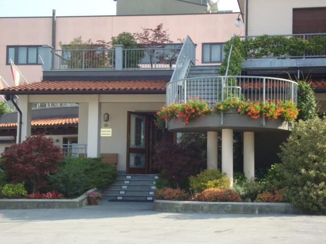 Отель Hotel Ristornate Sanremo SNC