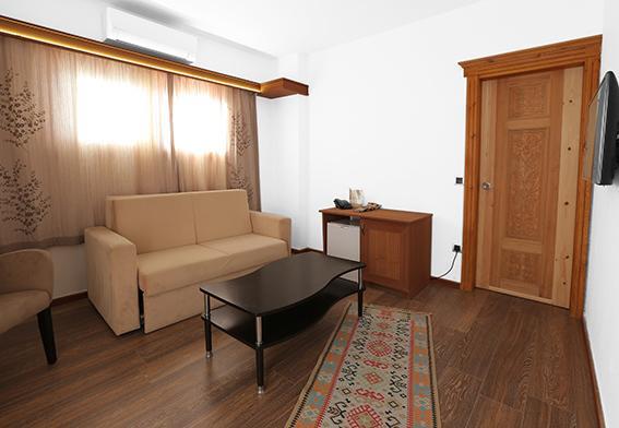 Отель Hotel Azmakhan Deluxe