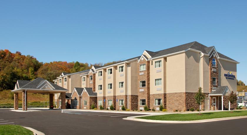 Отель Microtel Inn & Suites