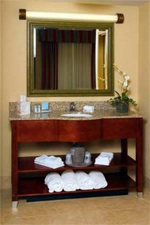 Отель Hampton Inn Knoxville-West At Cedar Bluff