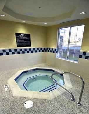 Отель Hampton Inn Nashua