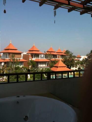 Апартаменты Boathouse Huahin Lagoon1