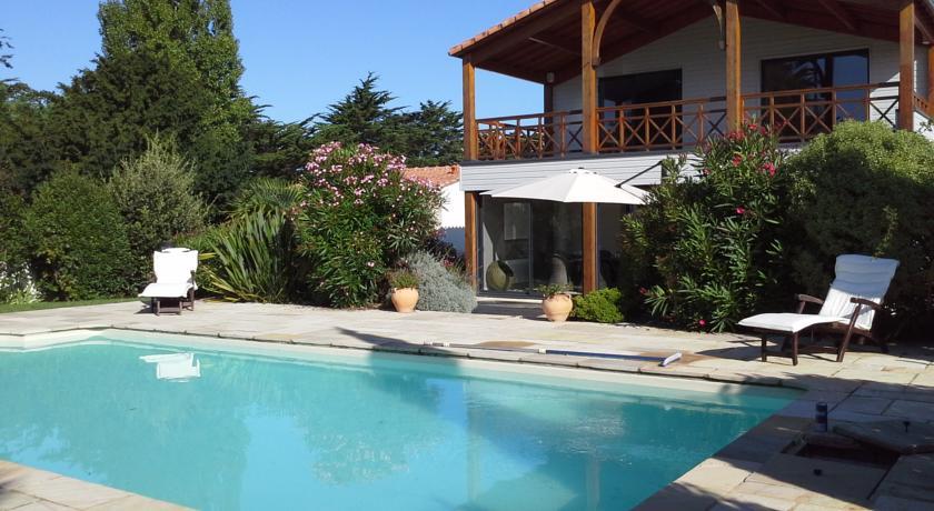 Апартаменты Les Terres Blanches