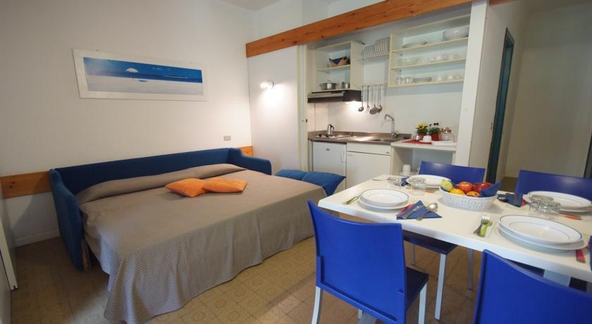 Апартаменты Residence Golfo Della Lacona