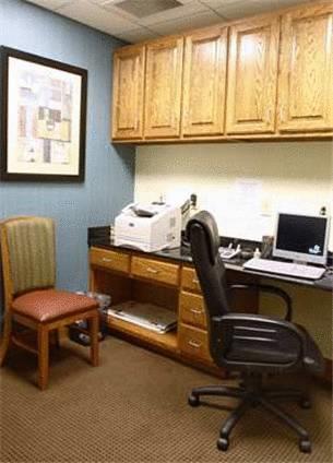 Отель Hampton Inn & Suites Chesapeake-Square Mall