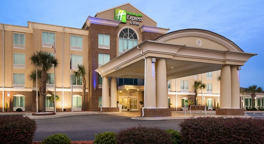 Отель Holiday Inn Express & Suites Florence