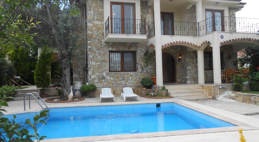 Timelettings Ottoman Villa
