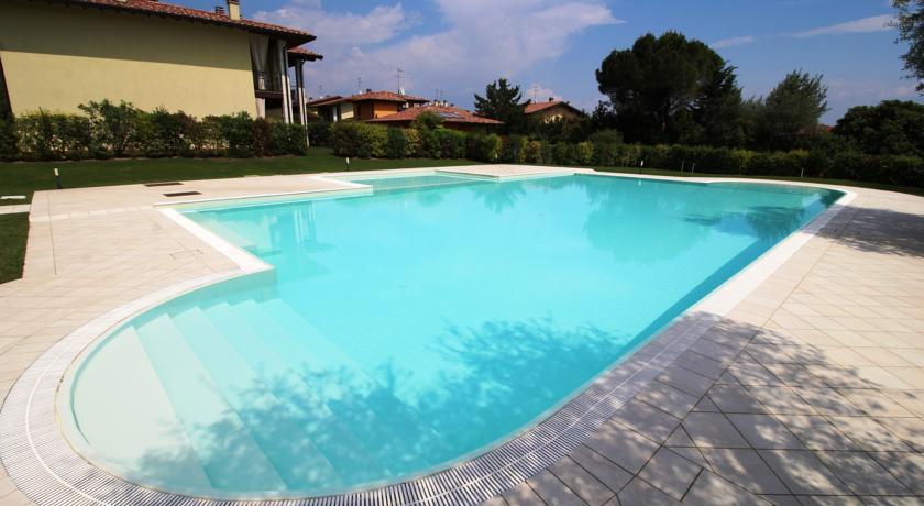 Апартаменты Residence Borgo San Michele