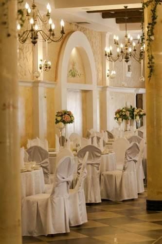 Отель Hotel Toscania