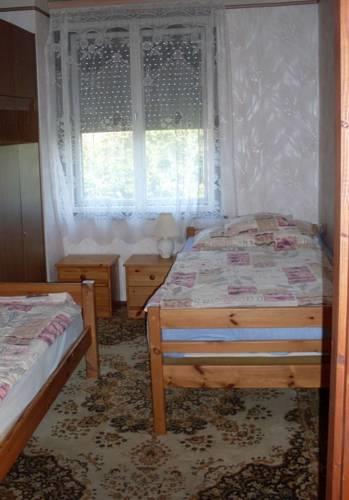 Апартаменты Holiday home Abadszalok 2