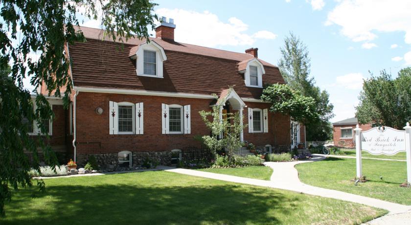 Мини-отель Red Brick Inn of Panguitch B&B
