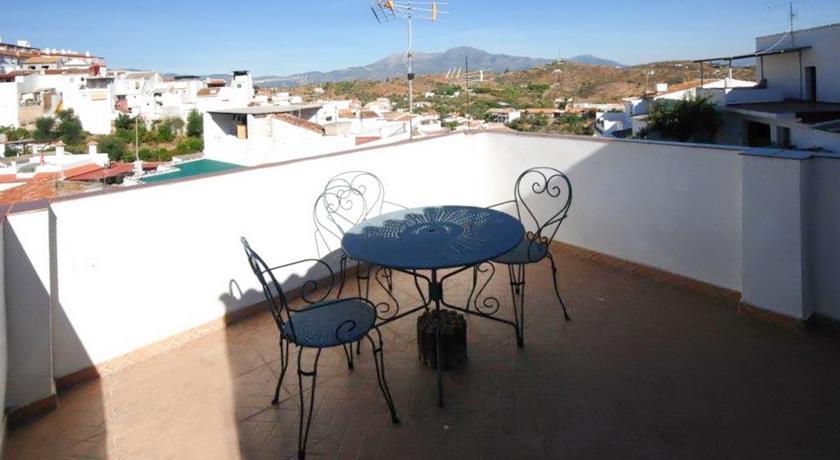 Апартаменты HomeRez - Holiday Home Calle Sierra