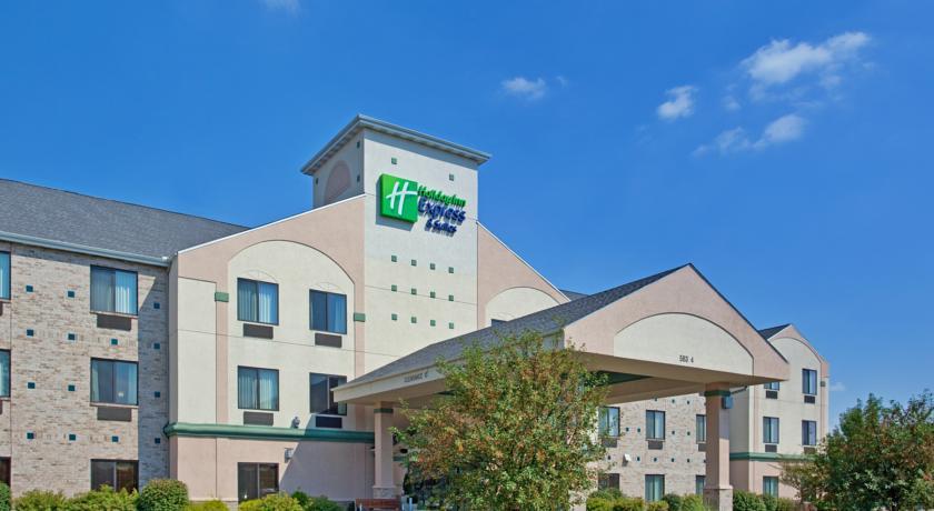Отель Holiday Inn Express Hotel & Suites Elkhart-South