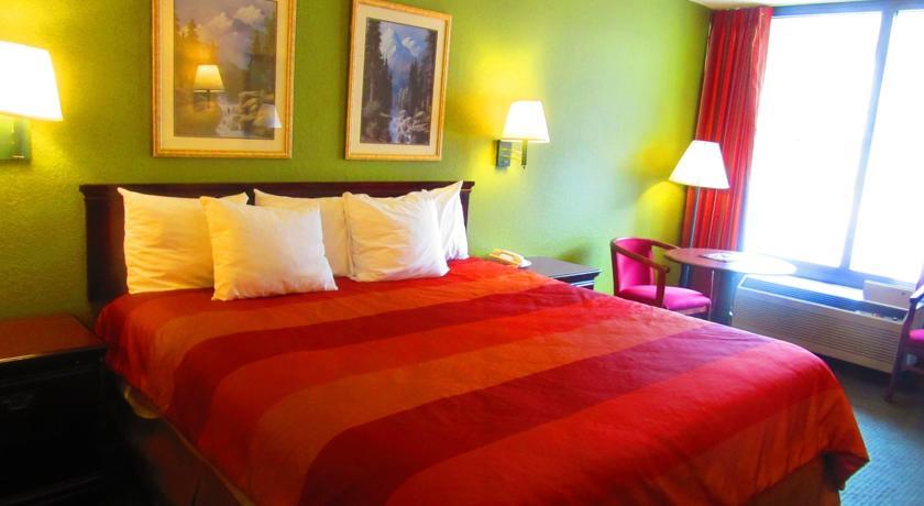 Отель Days Inn Nashville West