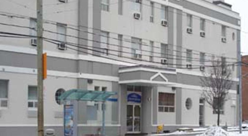 Отель Howard Johnson Toronto West Lakeshore