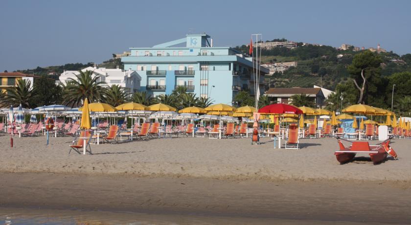 Отель Hotel Continental