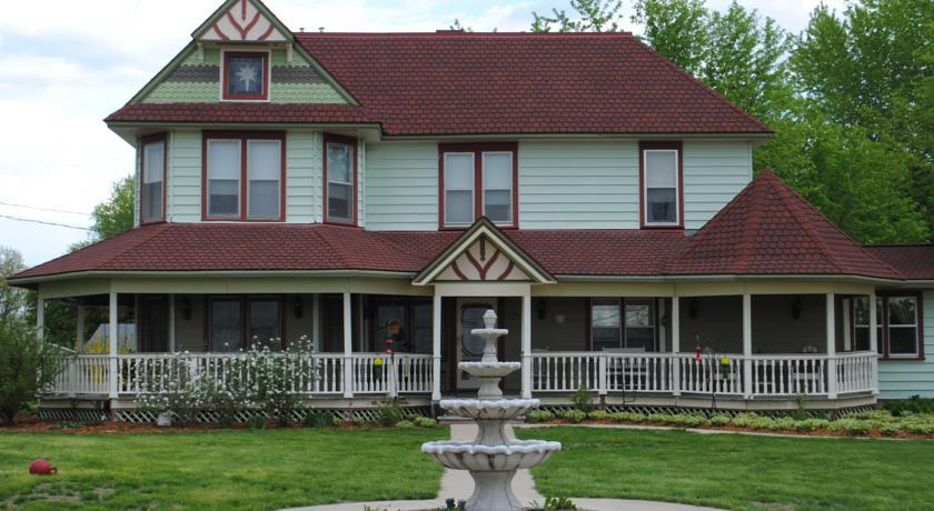 Апартаменты Whisper Rock Victorian Dreams Vacation Home