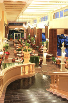 Dusit Thani
