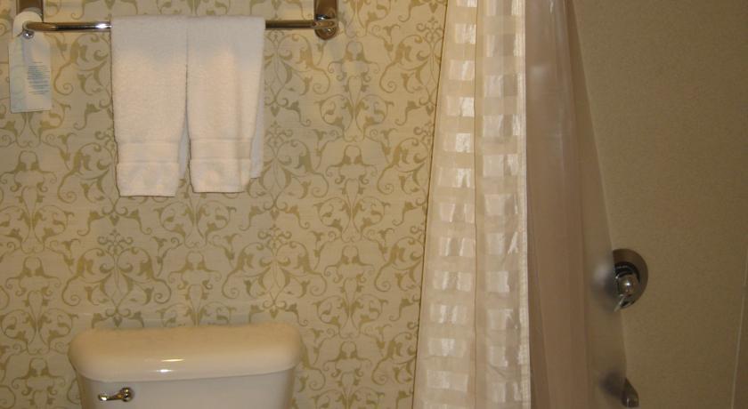 Отель Embassy Suites Temecula Valley Wine Country