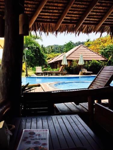 Отель Thiwson Beach Resort