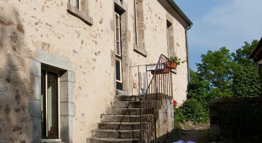 Отель Hotel Camping Sur Yonne