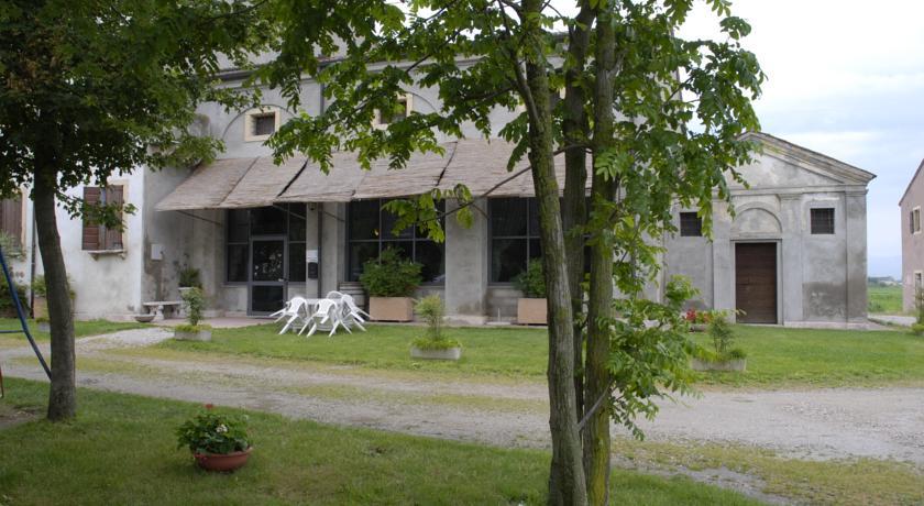 Отель Agriturismo La Palazzina