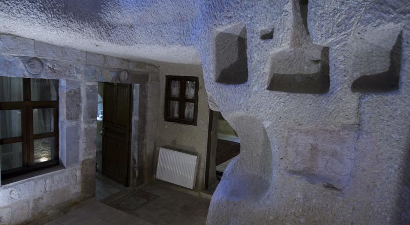 Bedrock Cave Hotel
