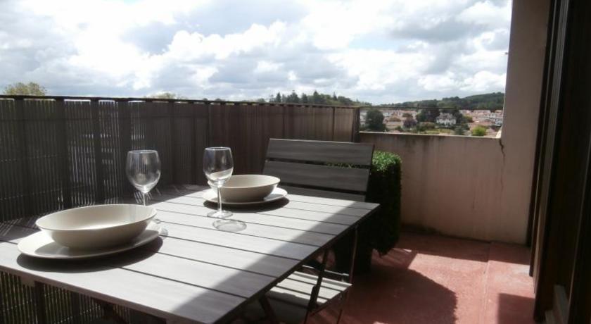 Апартаменты Rental Apartment Amedee - Anglet