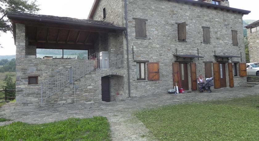 Апартаменты Casa Vacanze Fattoria il Cerro