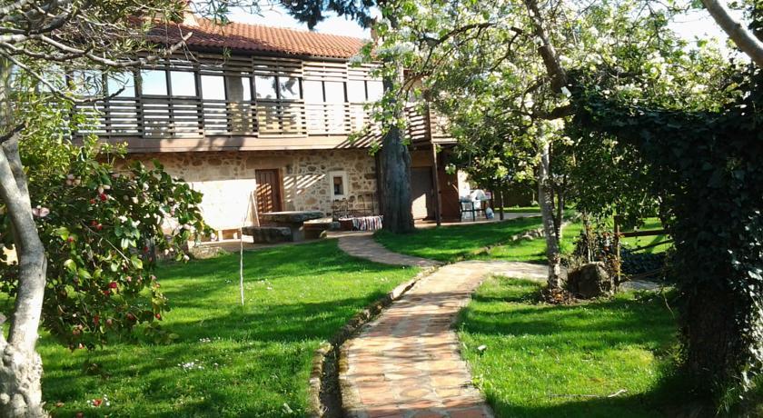 Отель Casa Rural Sietevillas Padel