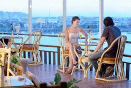 Green Plaza Hotel