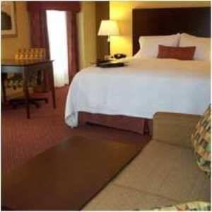 Отель Hampton Inn & Suites Providence Downtown