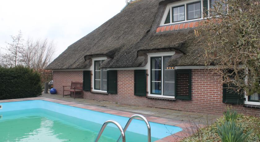 Мини-отель Wellness B&B Bij Dokkum