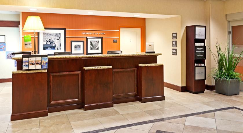 Отель Hampton Inn & Suites Omaha Southwest-La Vista