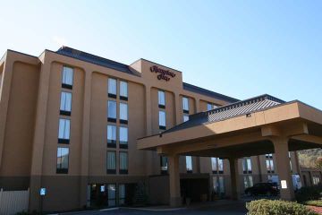 Отель Hampton Inn Bridgeportclarksbu