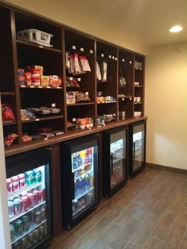 Отель My Place Hotel - Spokane Valley