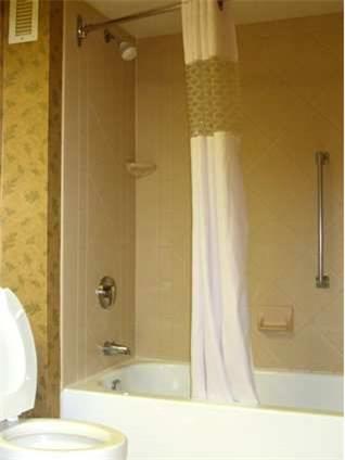 Отель Hampton Inn Lexington I-75