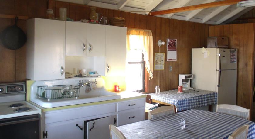 Апартаменты Strawberry Acres Cottages