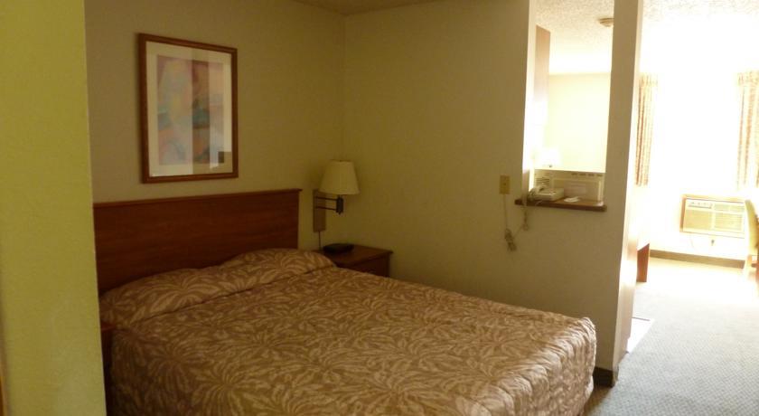Отель Sunshine Motel II