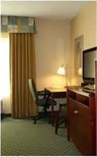 Отель Hampton Inn & Suites El Paso West