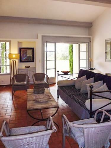 Вилла HomeRez - Villa Route d'Orgon