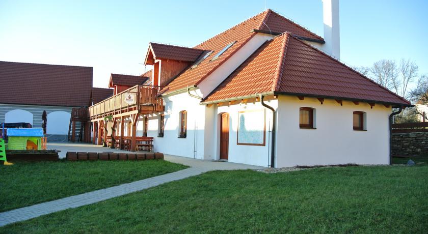 Отель Penzion U Farmáře