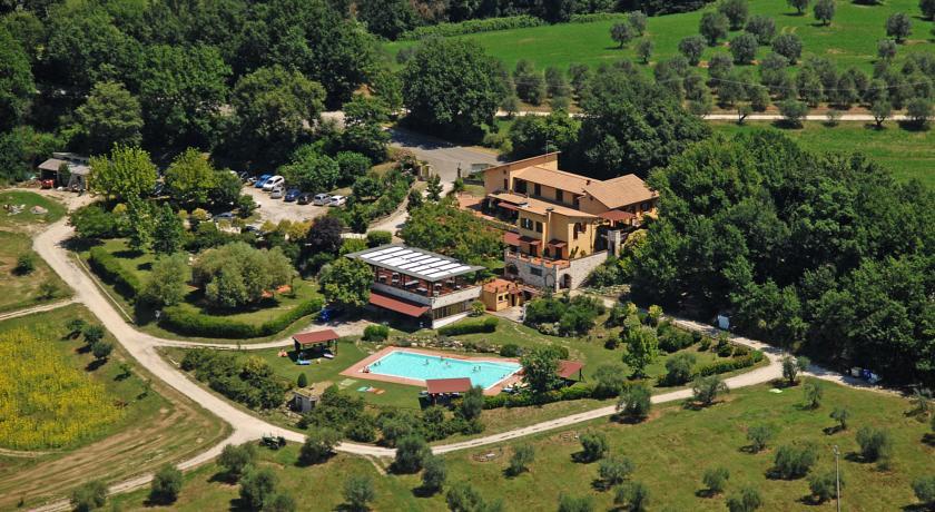 Отель Agriturismo La Vecchia Fattoria