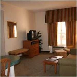 Отель Hampton Inn Suites Venice Bays