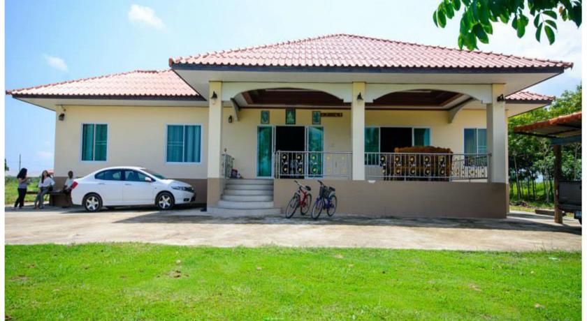 Апартаменты Holiday House Topview