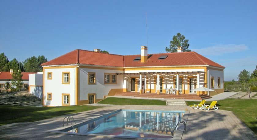Отель Herdade de Montalvo - Villas