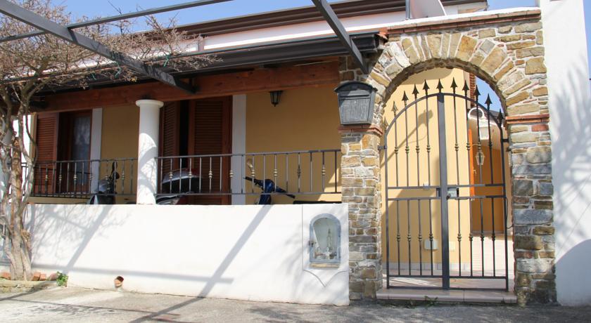 Апартаменты Ferienwohnung Castellabate